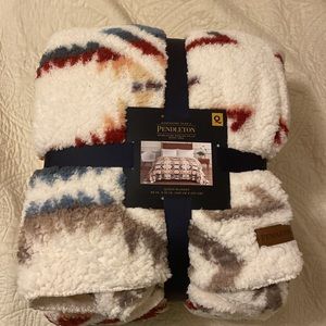 Pendleton blanket